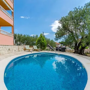  Apartament Melita